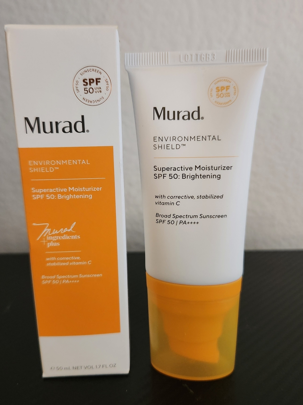 Murad Superactive Moisturizer Broad Spectrum Sunscreen SPF 50 Brightening